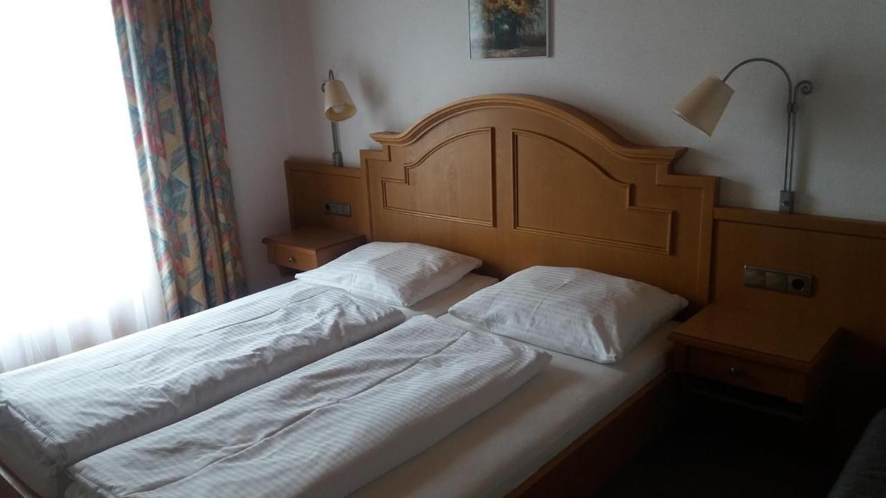 Aue, Ferienwohnung Tux Extérieur photo